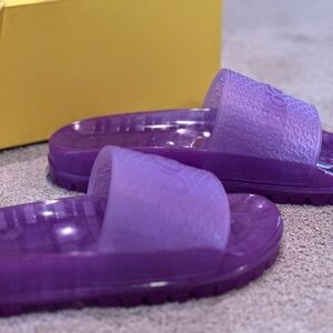 Authentic Gucci x Adidas Transparent Women jelly slide sandals Size 37, US 7